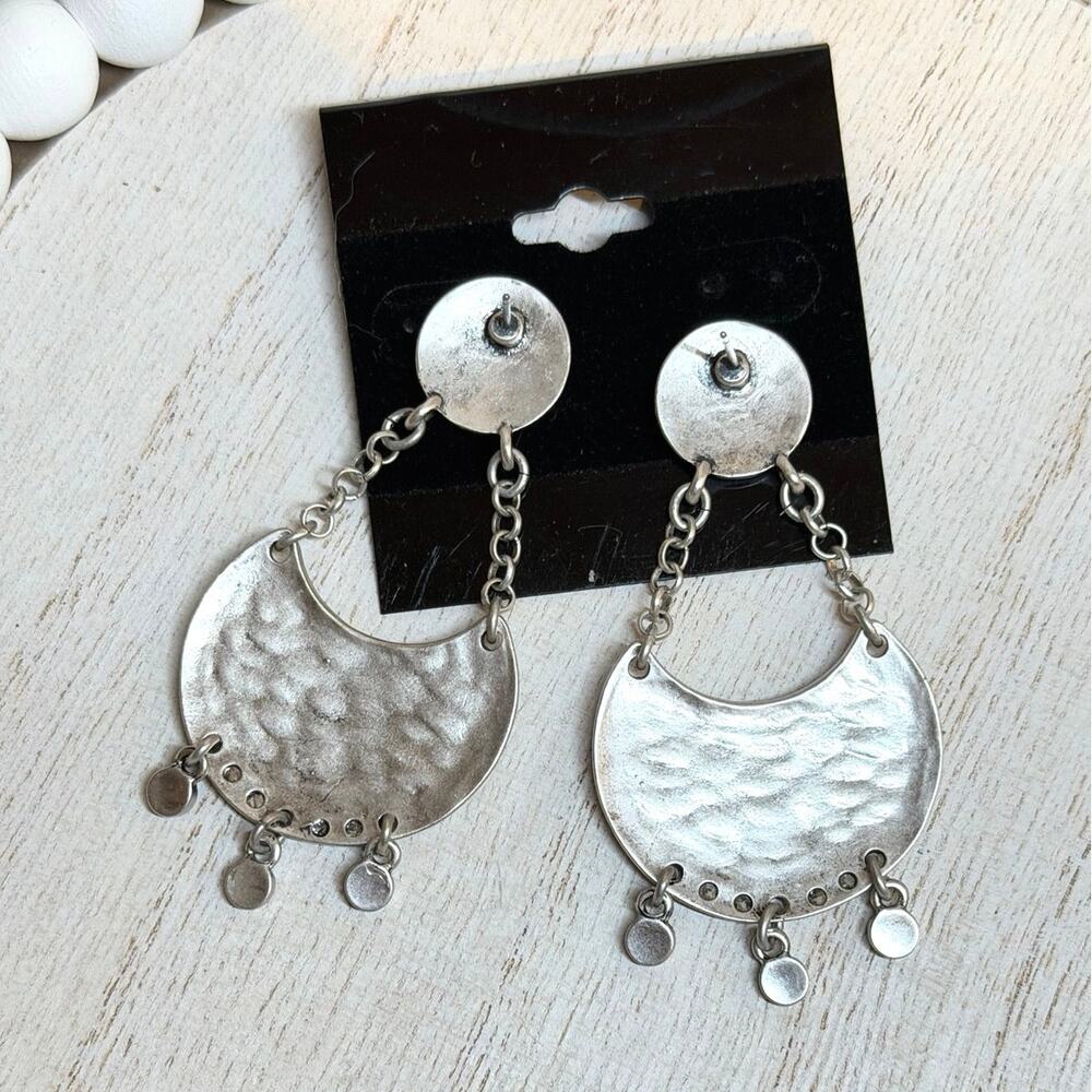 Boho Etched Crescent Drop Earrings Silver Tone
Description - Picture 3 of 3